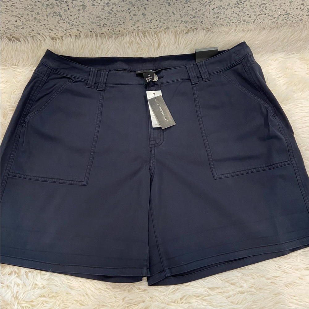 Lane Bryant Black chino shorts. Size 18.
